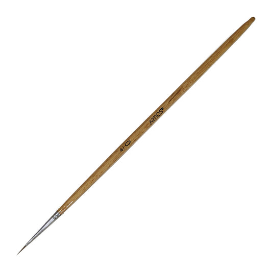 ARTIOS Miniature Round 4/0 detail brush - single brush, wooden handle, on white background