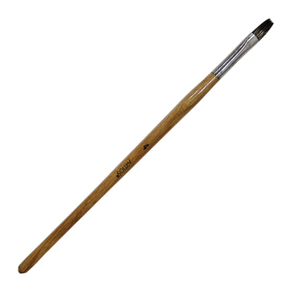 ARTIOS Flat Paint Brush Size 4 - single brush, natural wooden handle, on white background
