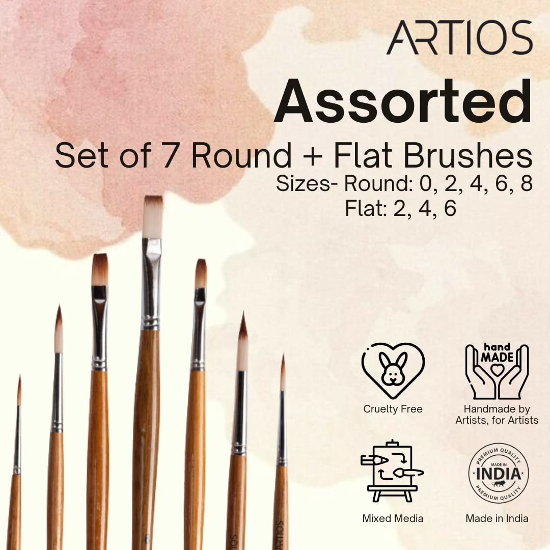 Assorted Set of 7 Round + Flat Paint Brushes