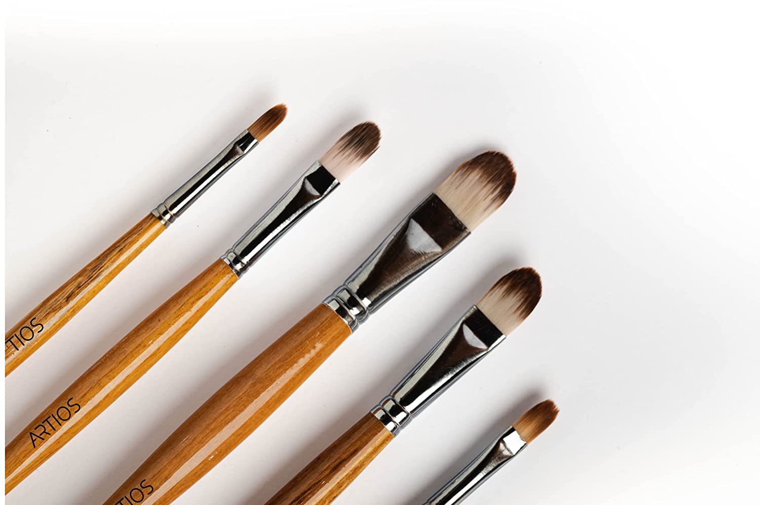 ARTIOS Mop Brush for Painting - Premium Watercolor Brush Set  with Brush Holder 